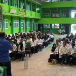 Pembekalan Mahasiswa KKN Unismuh Luwuk Banggai, Ketua LP3M Ingatkan Program Wajib Universitas